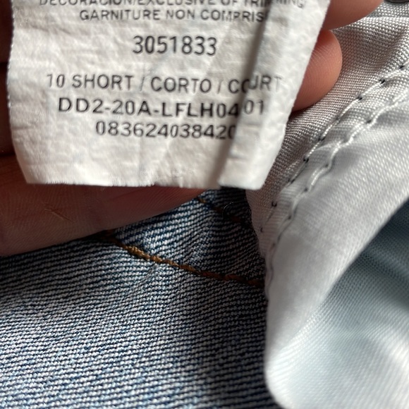 Lee Relaxed Fit. Straight Leg. Mid Rise size 10 /16 waist/38Long - Picture 13 of 13